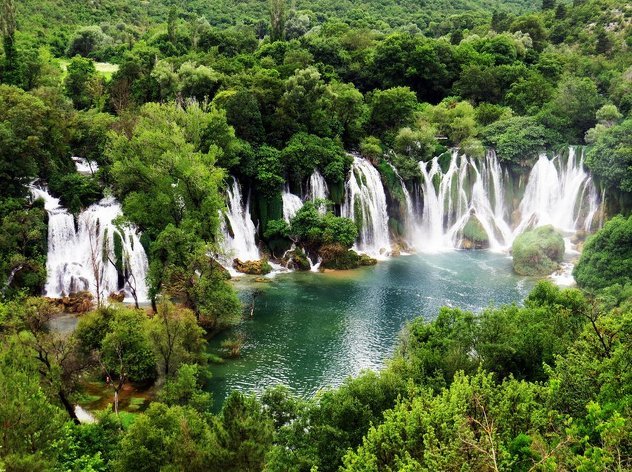 kravice-waterfall