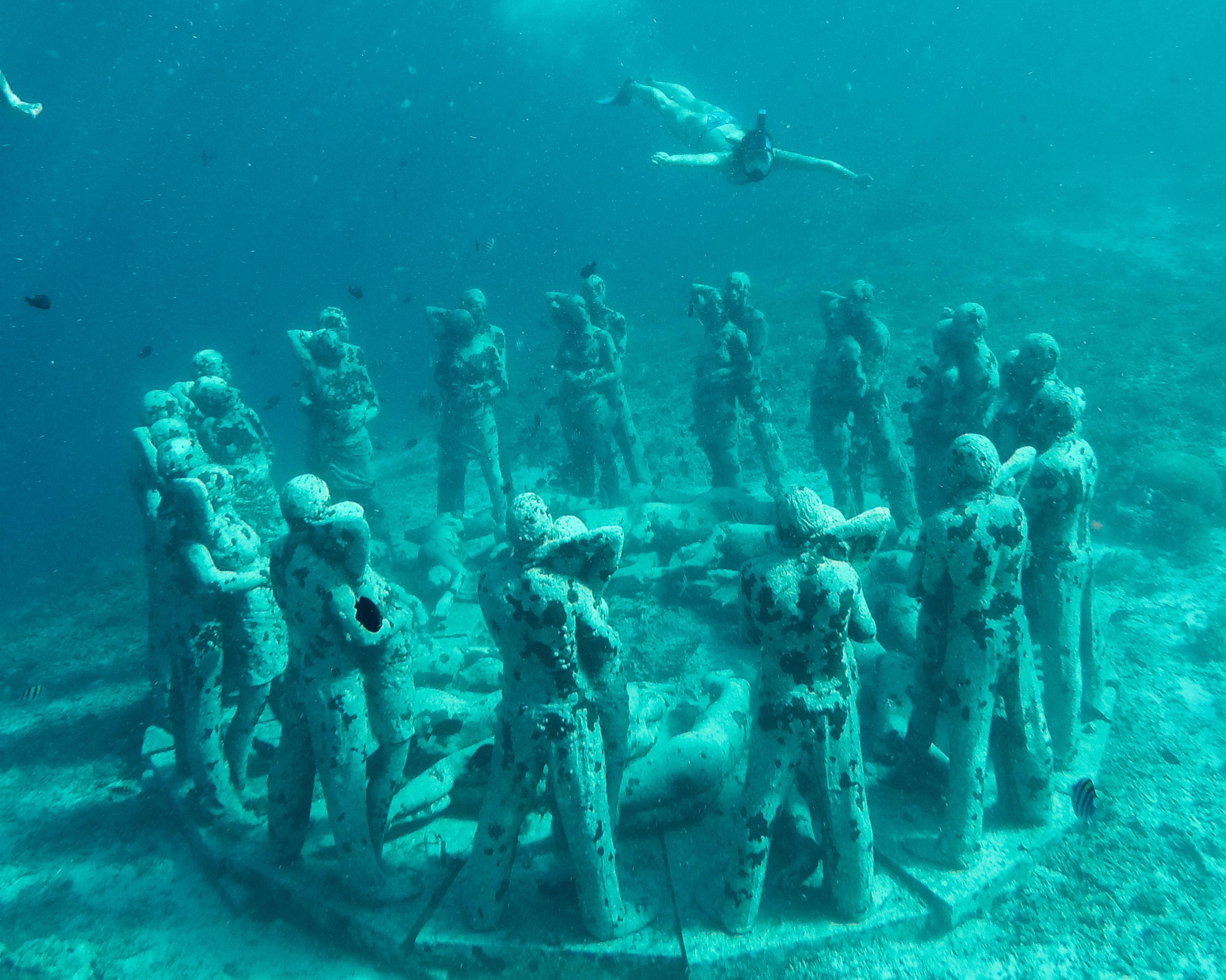 Underwater Statues Bali