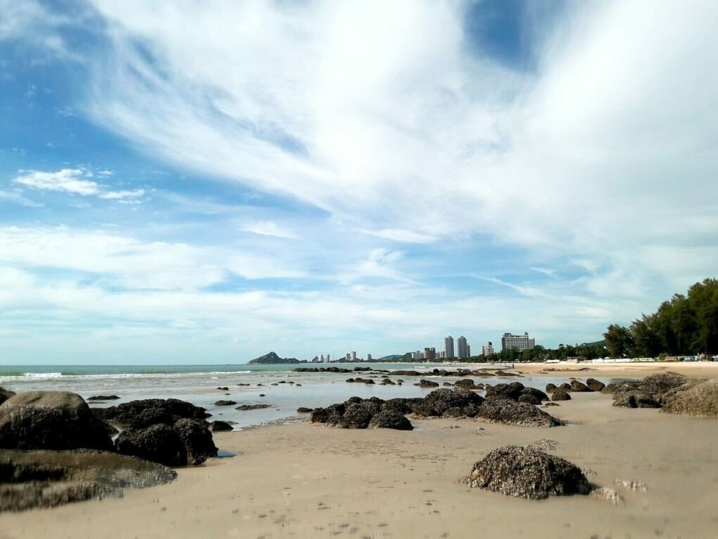 hua-hin-beach-view