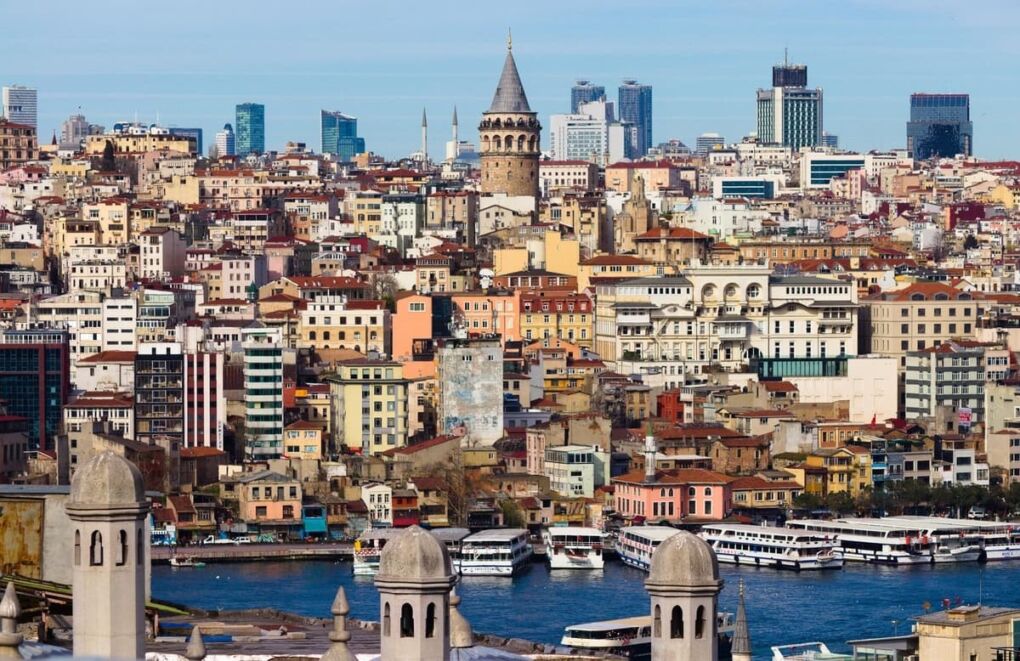 city buildings in istanbul
