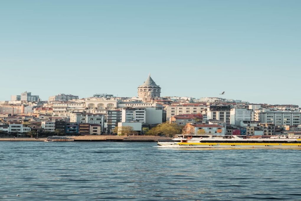 ATTACHMEView of Galata Tower from bay