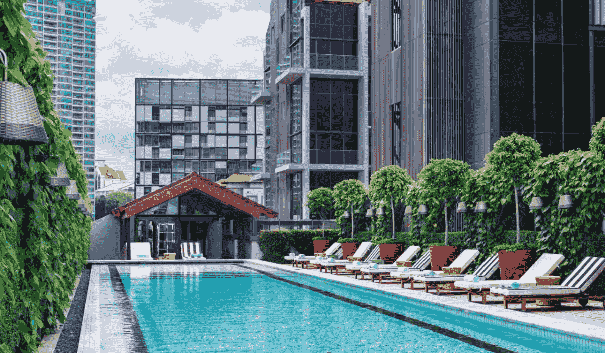 The pool at M Social Singapore, coworking accommodation for digital nomads.