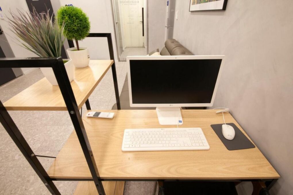 workstation-with-desktop-computer-at-K-guesthouse