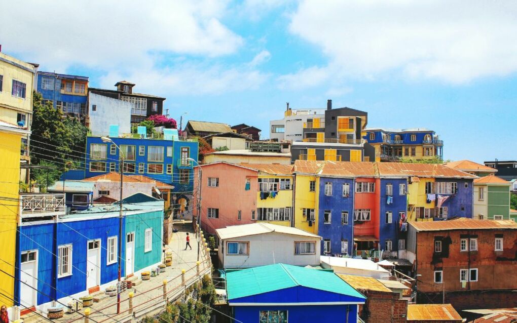 Colorful buildings of Valparaíso