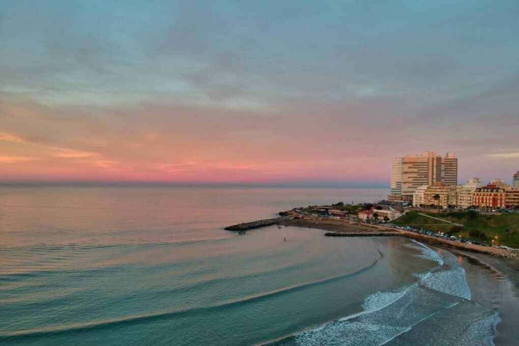 A view of Buenos Aires next to the ocean