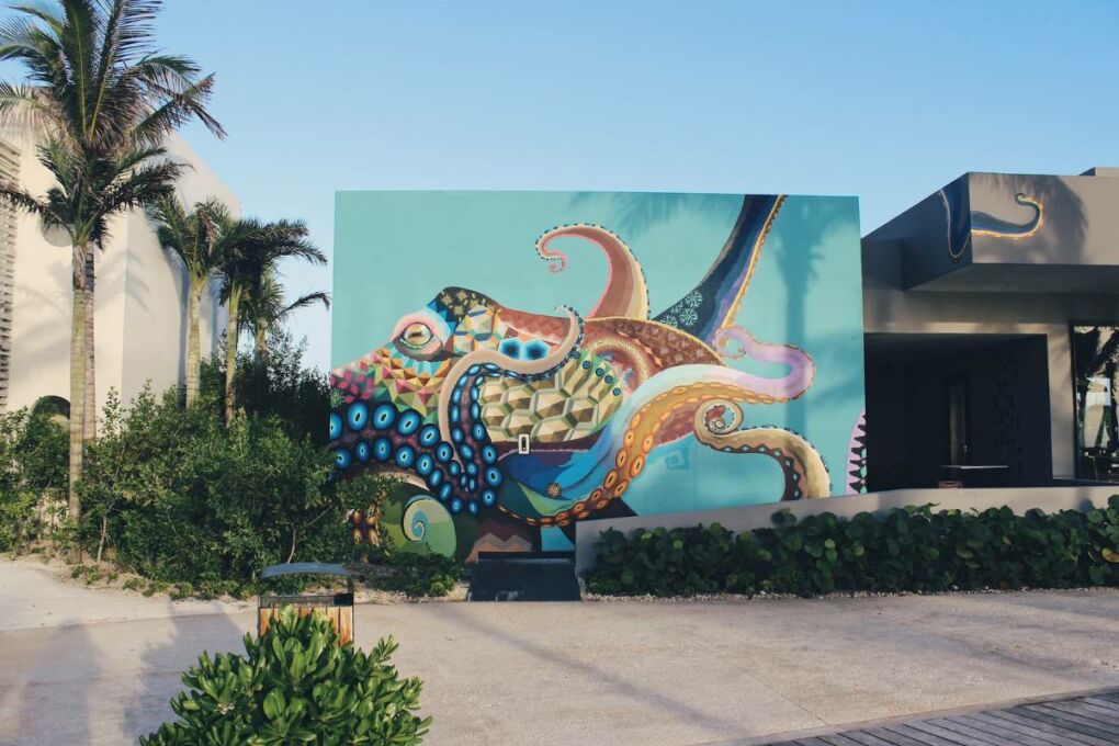 Vibrant street art in city of Playa del Carmen